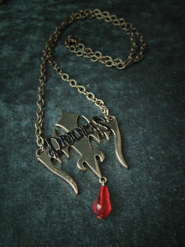 Dracula's Necklace by mozette
