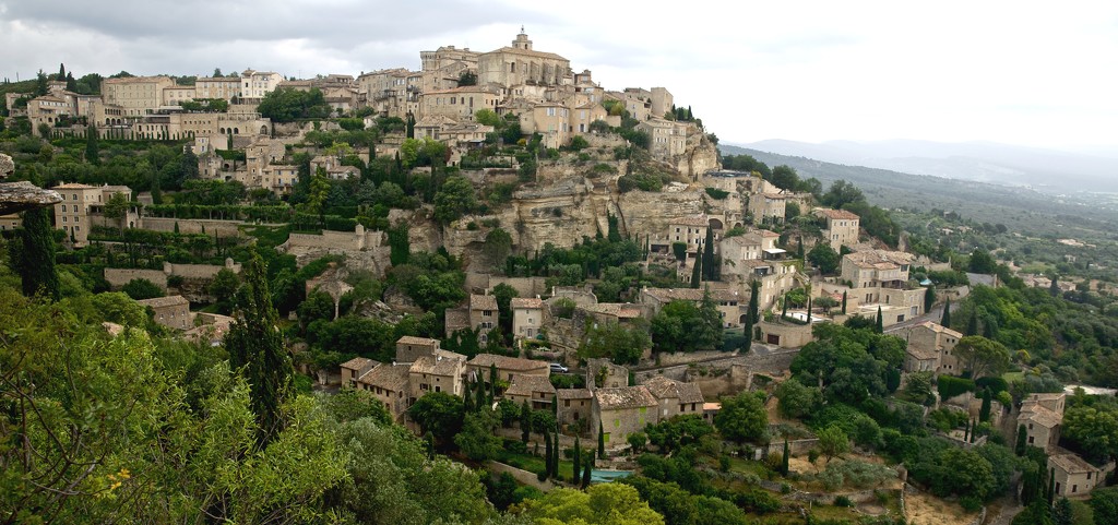 Gordes, Provence by jyokota