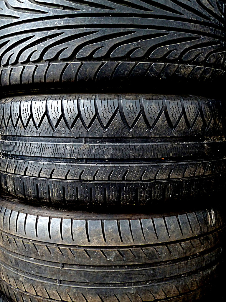 Tyres by boxplayer