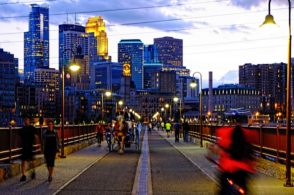 Nighttime on the Stone Arch Bridge by tosee