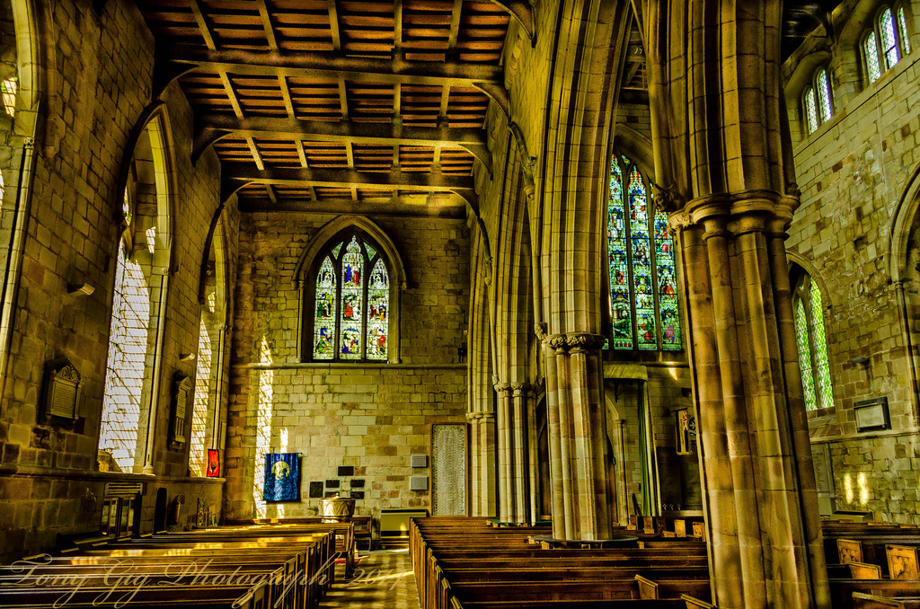 Derbyshire Church by tonygig