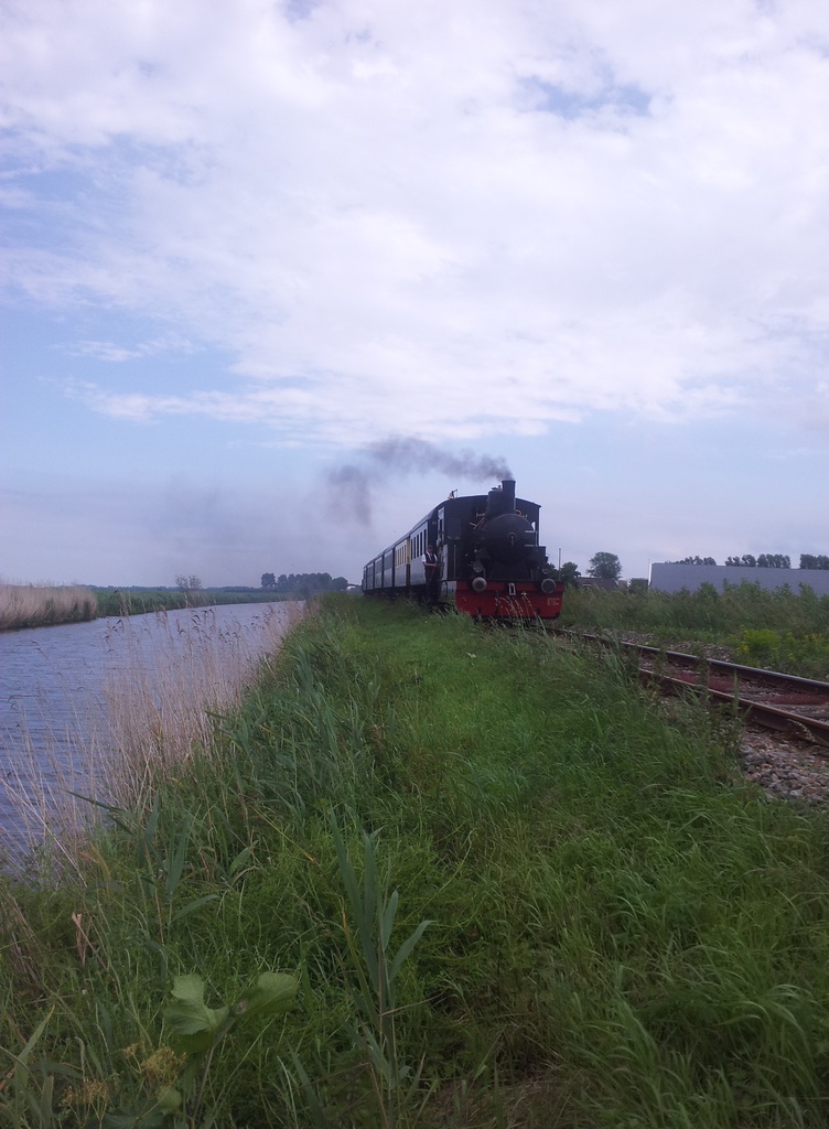 Benningbroek - Railway by train365