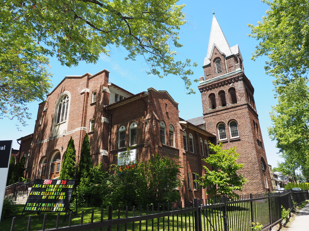 Wesley Mimico United Church by selkie