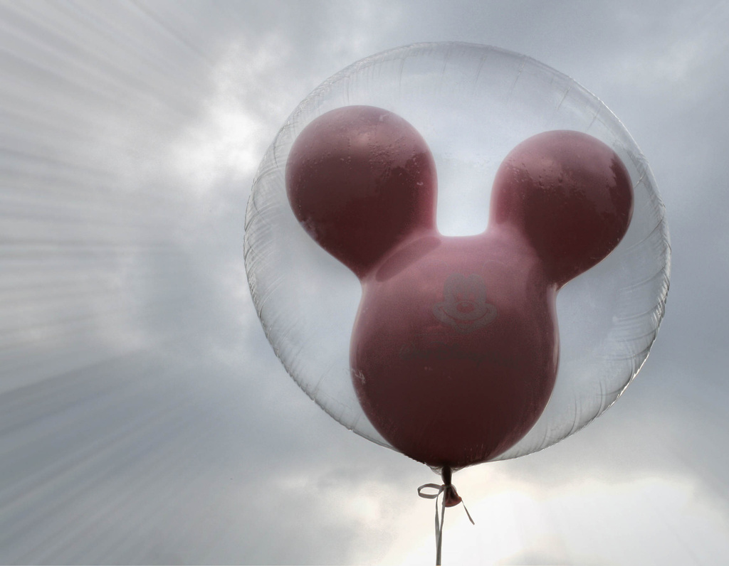 Mickey Mouse balloon by mittens