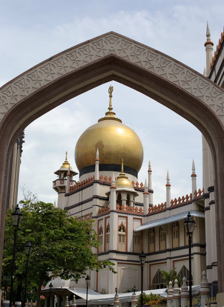 Sultan Mosque in Singapore by jyokota