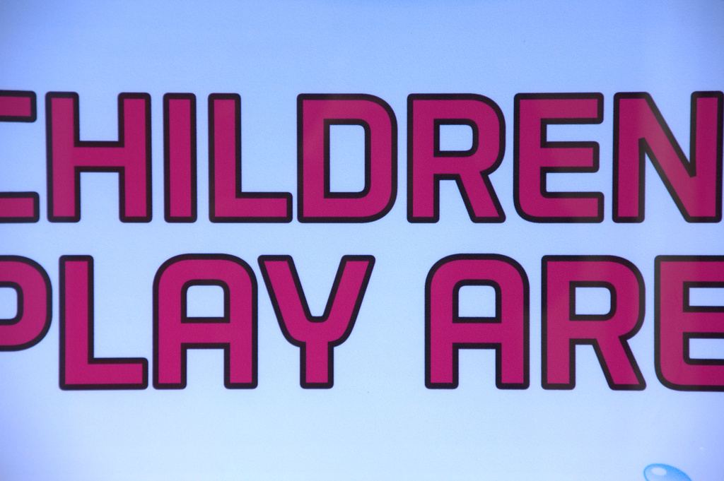 Play area by overalvandaan