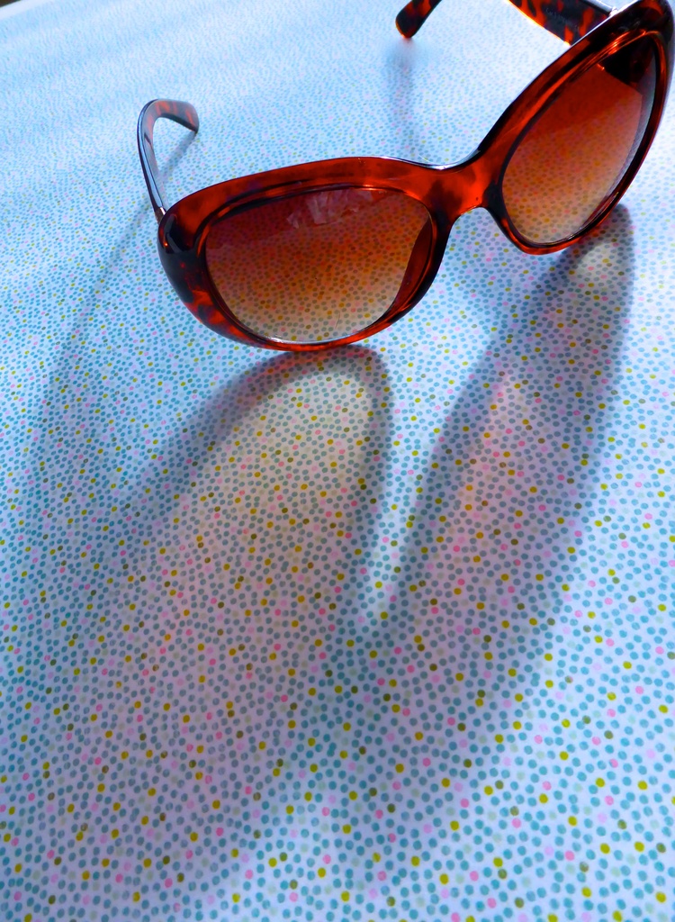 Sunglasses by kjarn