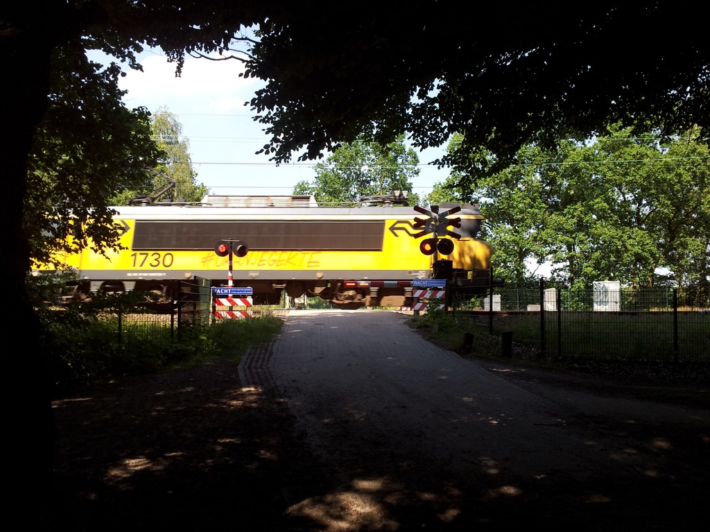 Baarn - Ridderlaan by train365