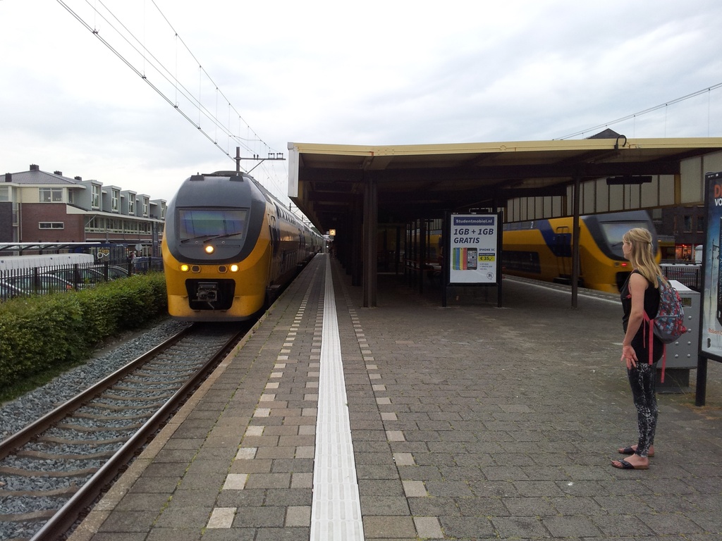 Heiloo - Station by train365
