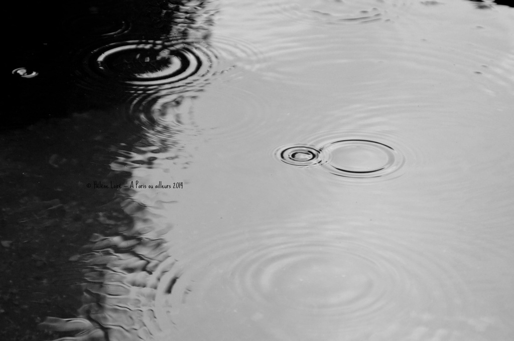 Rainy day #2 by parisouailleurs