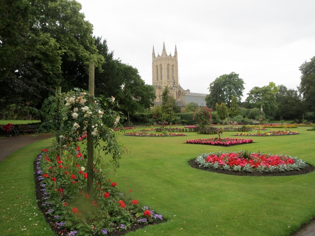The Abbey Gardens by foxes37