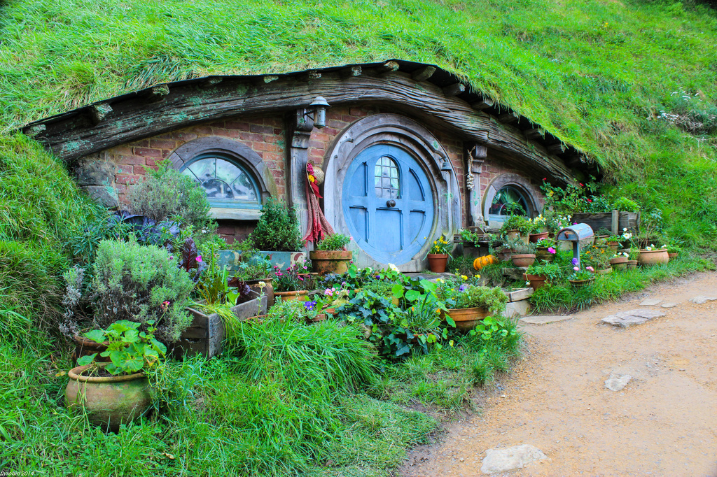 Hobbiton, Shire's Rest by flyrobin