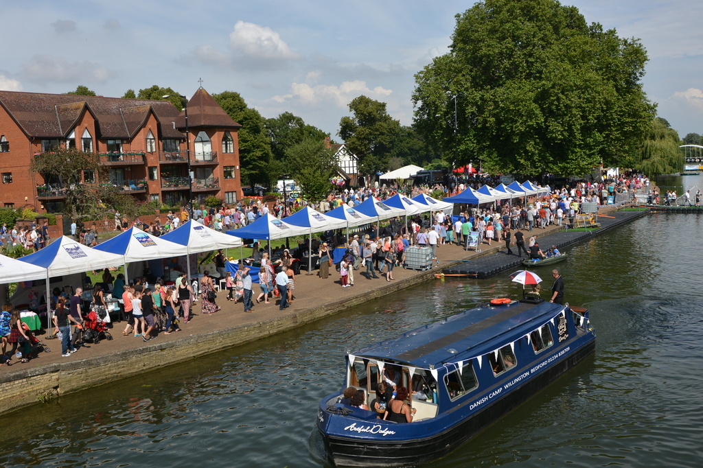 Bedford River Festival by rosiekind