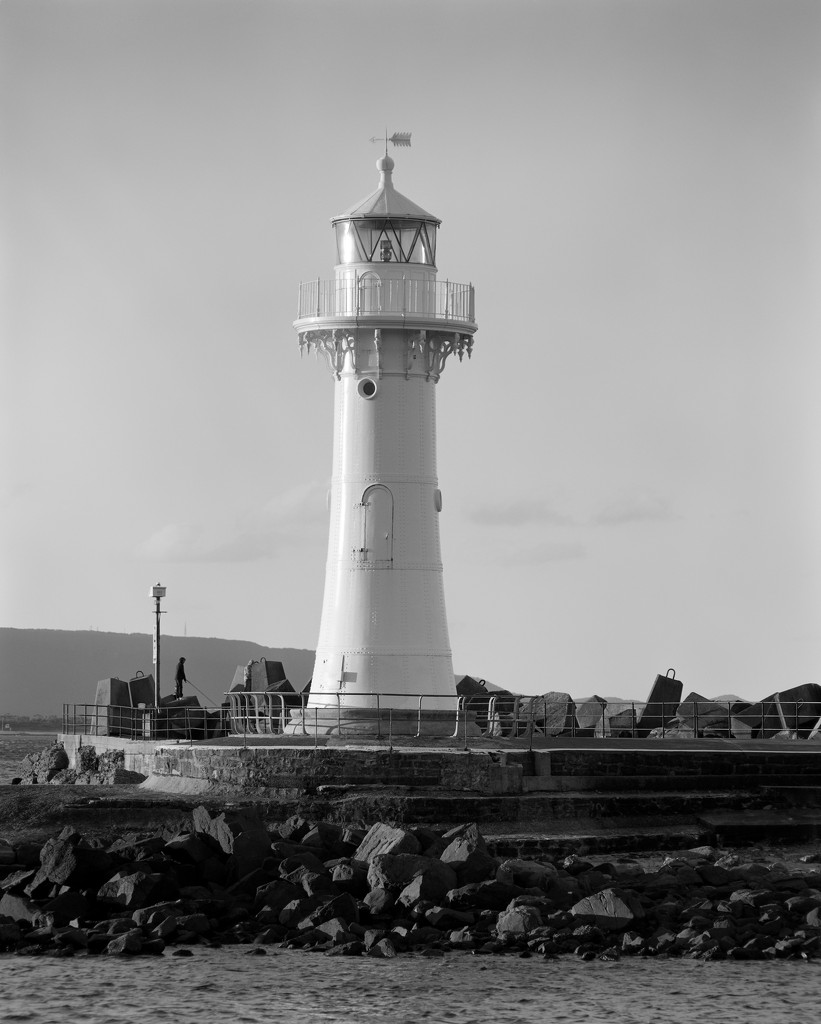 The Breakwater Lighthouse by peterdegraaff