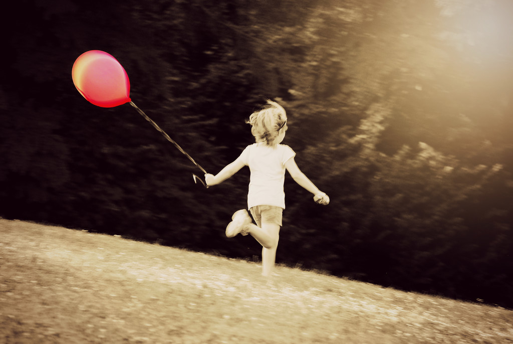 Flying Along with my Red Balloon by alophoto