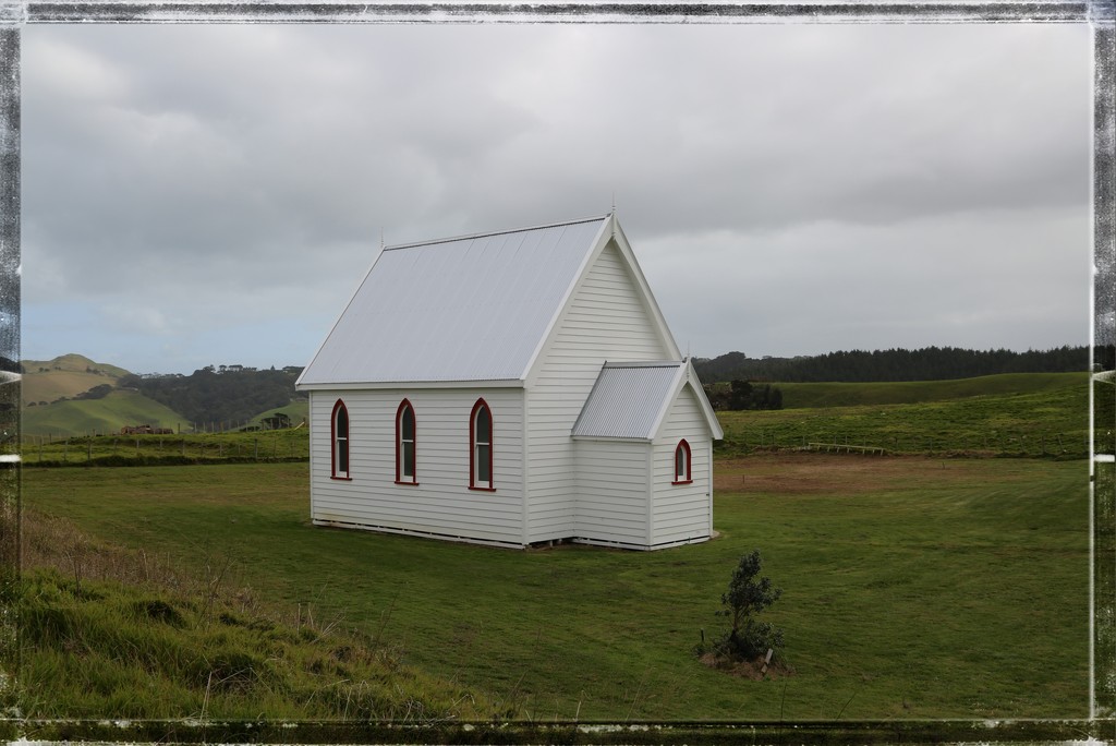 Kohekohe church by rustymonkey