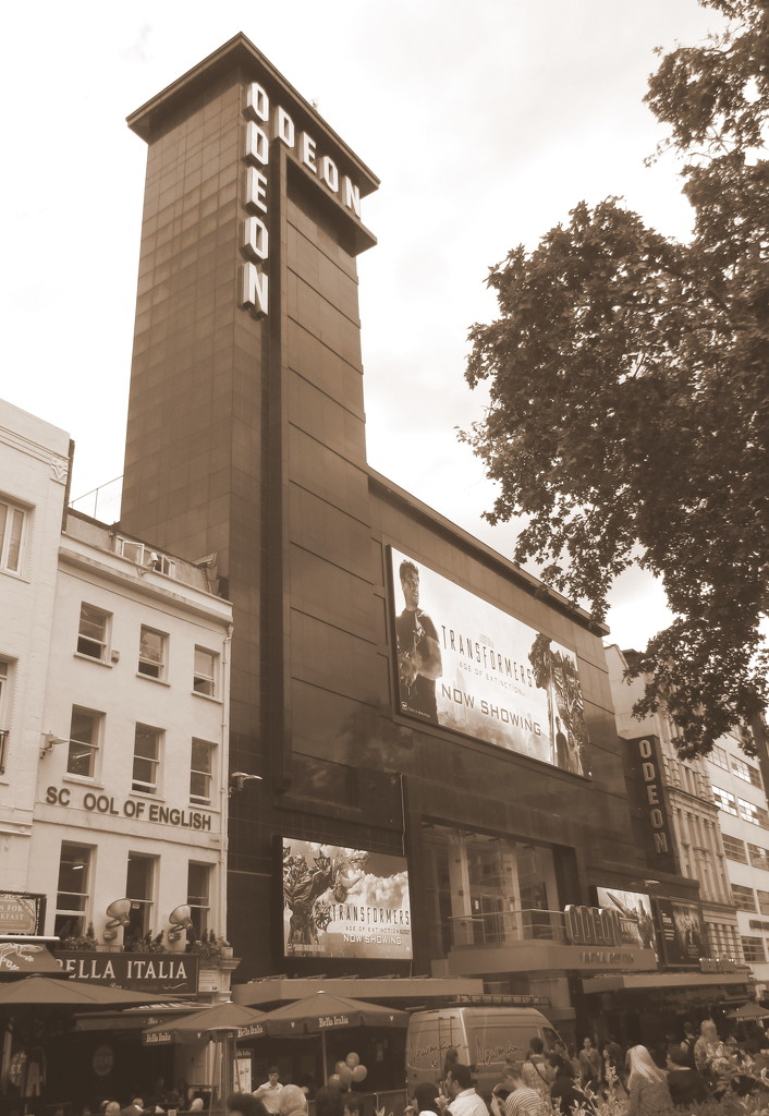 The Odeon Cinema, Leicester Square by fishers