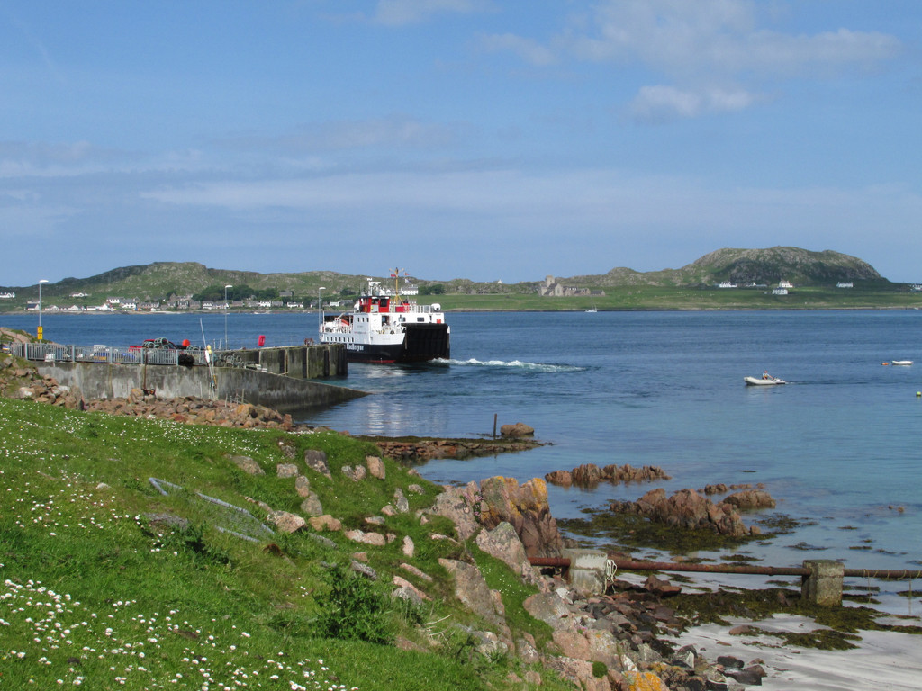 Iona and Ferry by shannejw