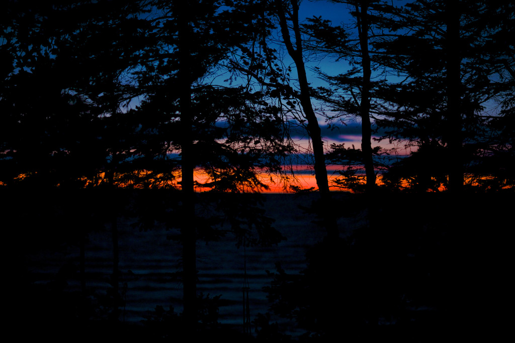 Good Night Beaver Island.  Sleep Well. by jyokota