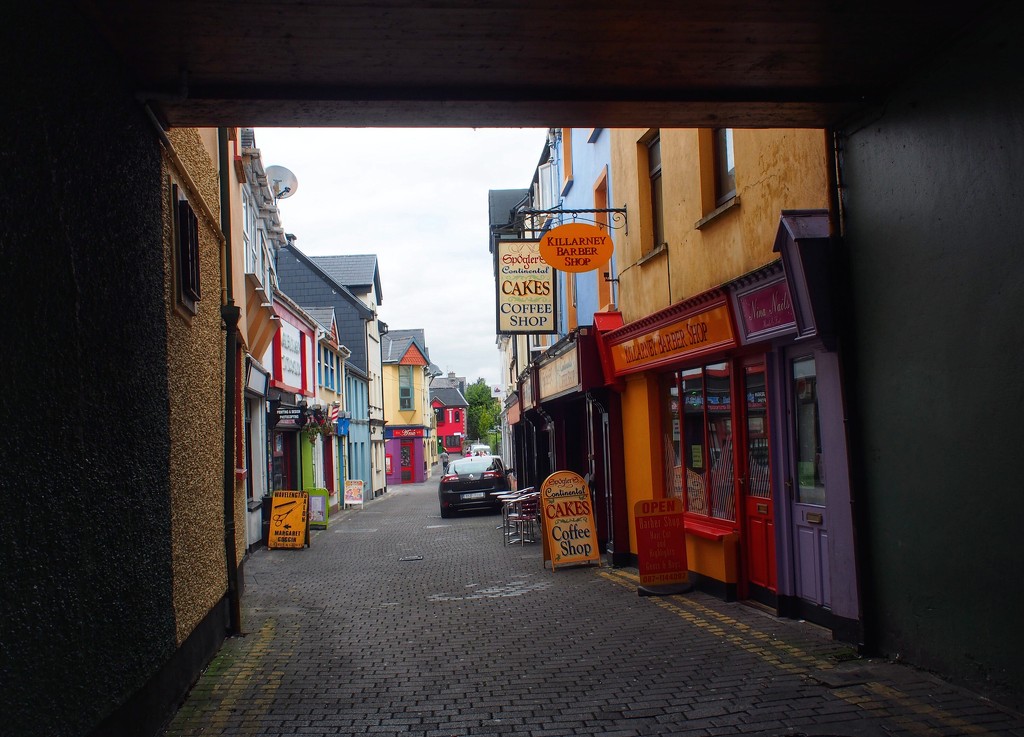 Killarney alley by happypat