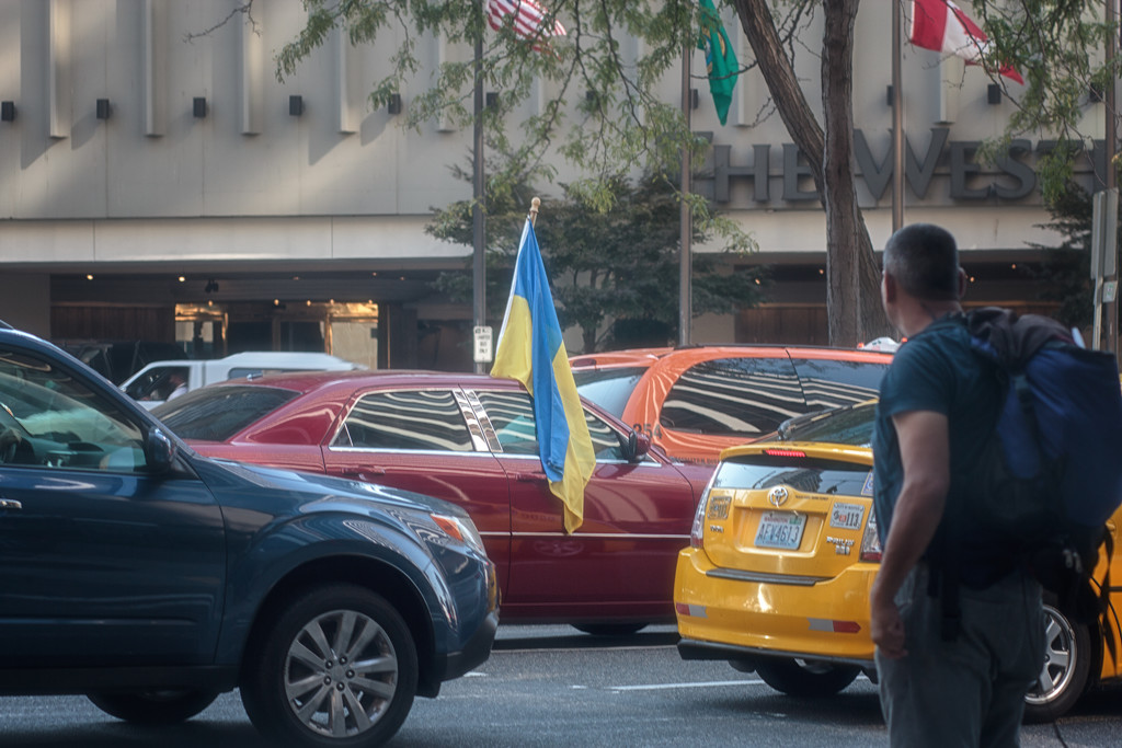 Ukrainians Celebrated Their Independence Day In Seattle With Flags Waving From Their Cars This Afternoon. by seattle