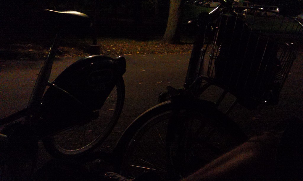 Late night cycling by nami