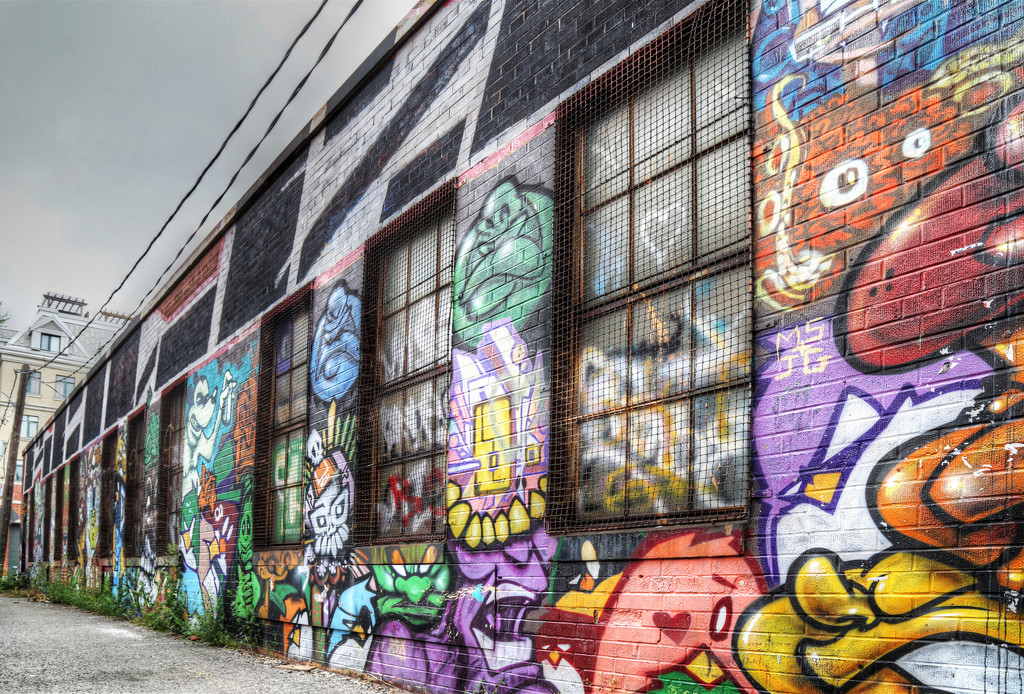 Graffiti Alley Toronto by pdulis