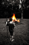 4th Sep 2014 - Pitchfork Wielding Bonfire Guardian