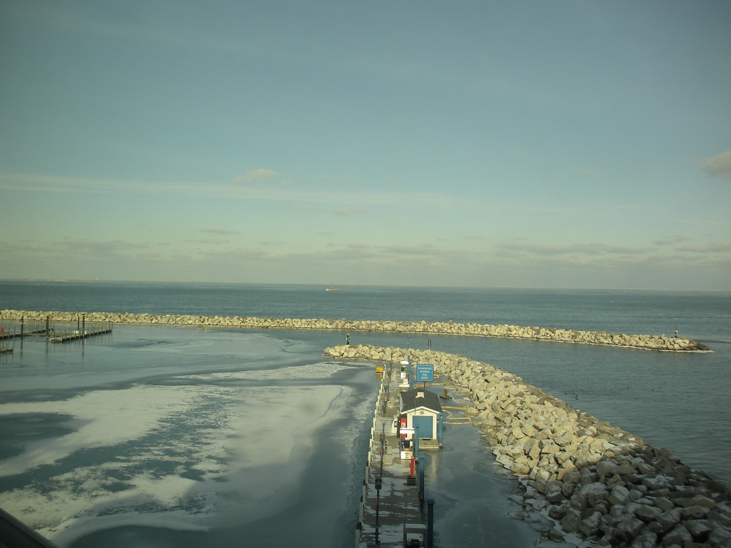Lake Michigan by graceratliff