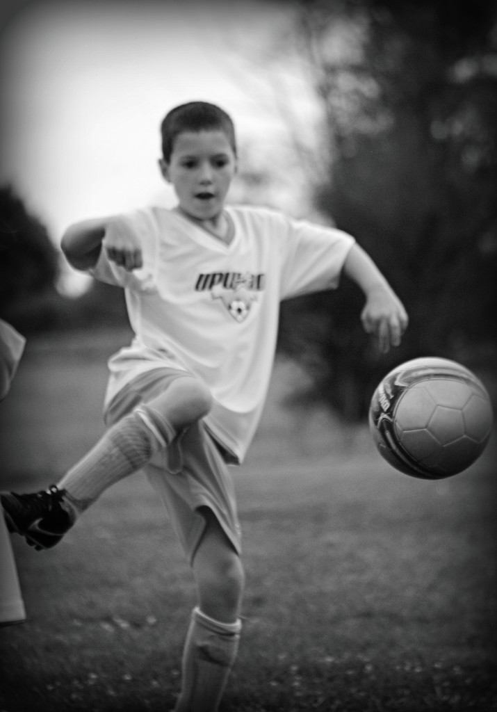 The Kicker  by alophoto