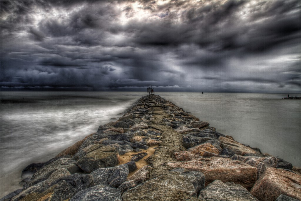 Angry Sea by sbolden
