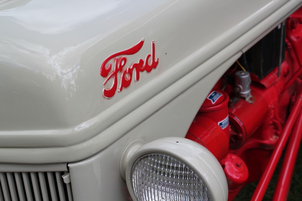 Ford by edorreandresen