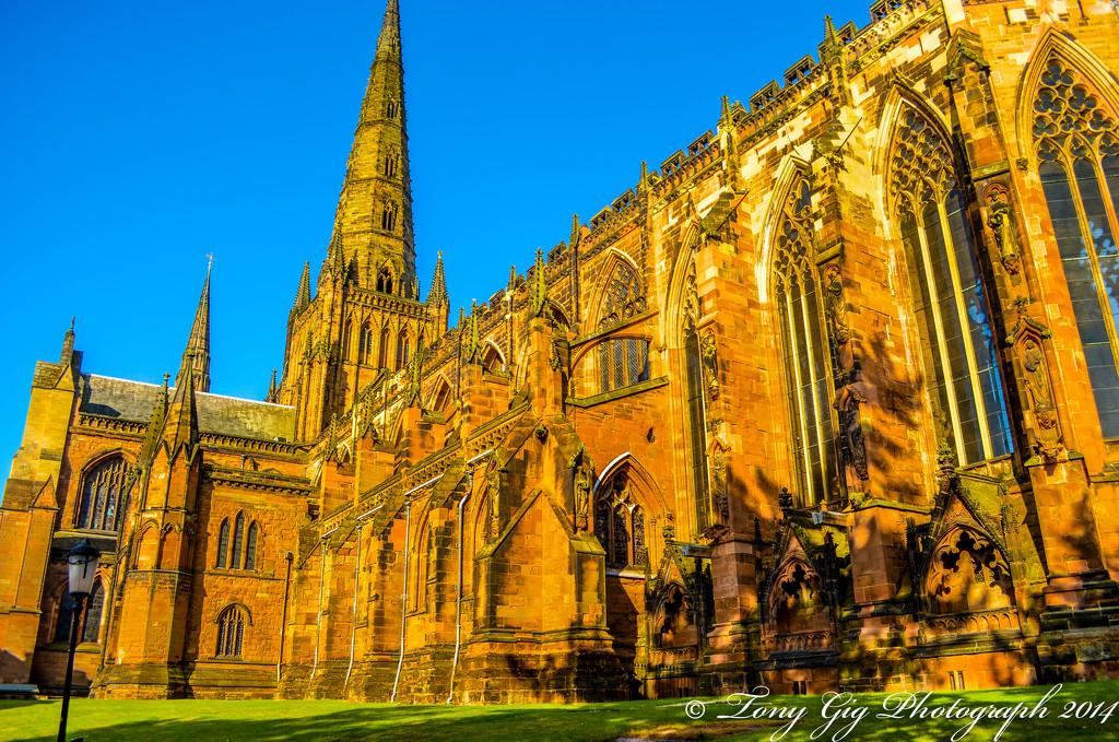 Lichfield Cathedral by tonygig