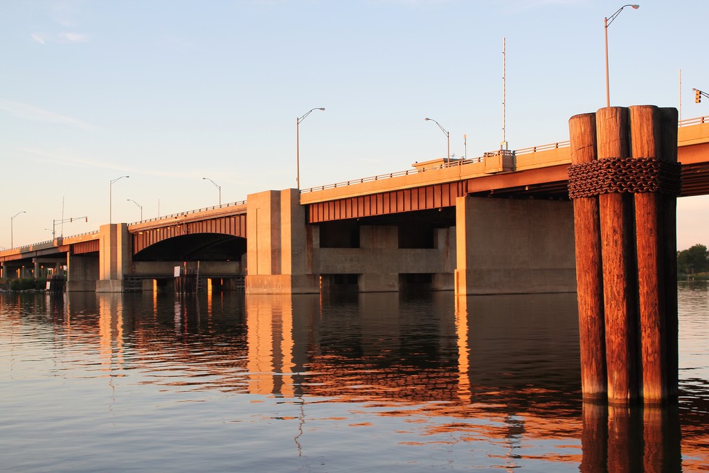 Sunset Bridge by edorreandresen