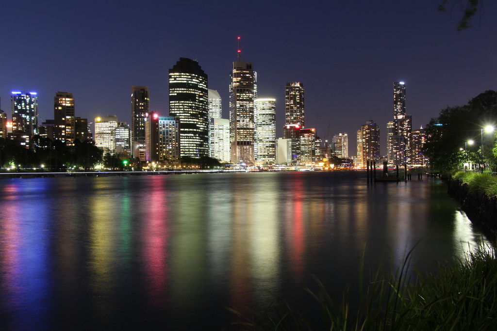 My Brisbane 51 - Brisbane City at Night by terryliv