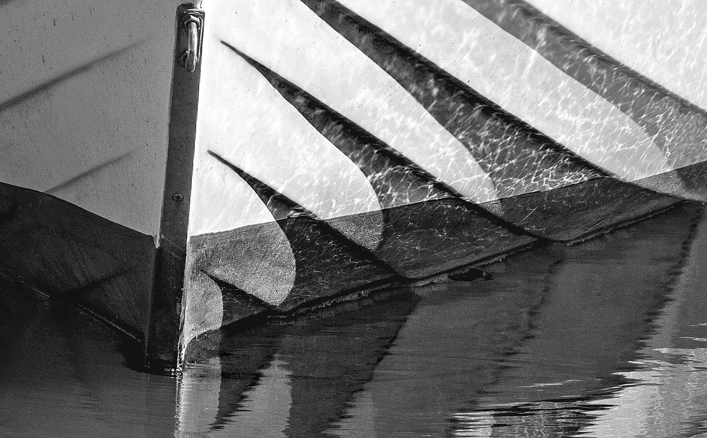 Boat in the water III  by dulciknit