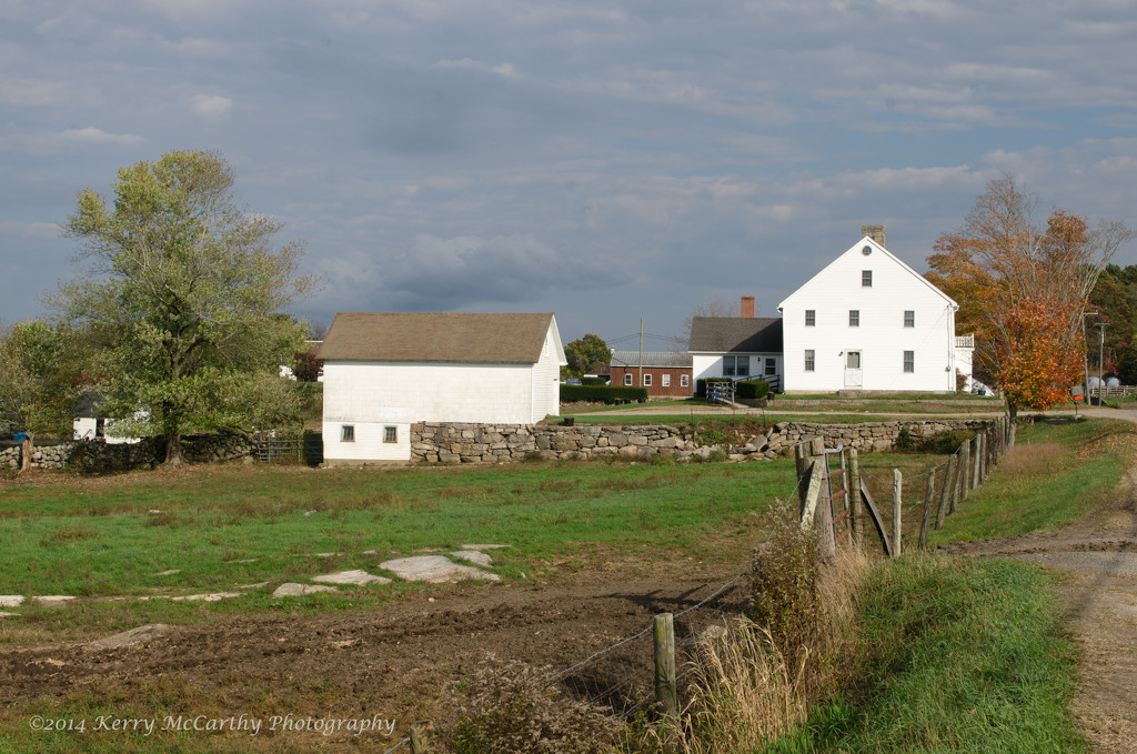 Country farm by mccarth1
