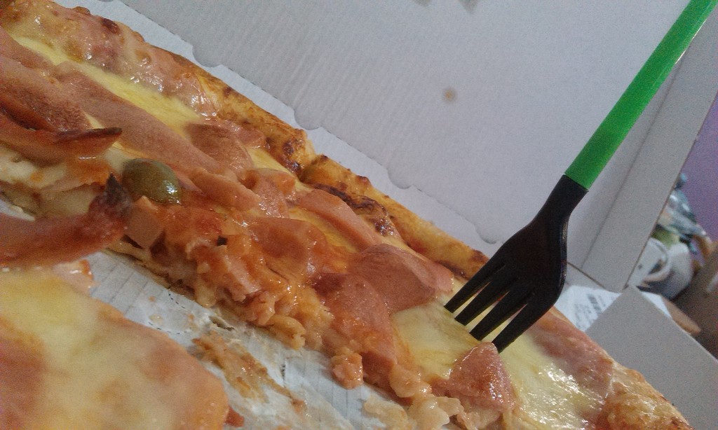 Pizza with hrenovka by nami