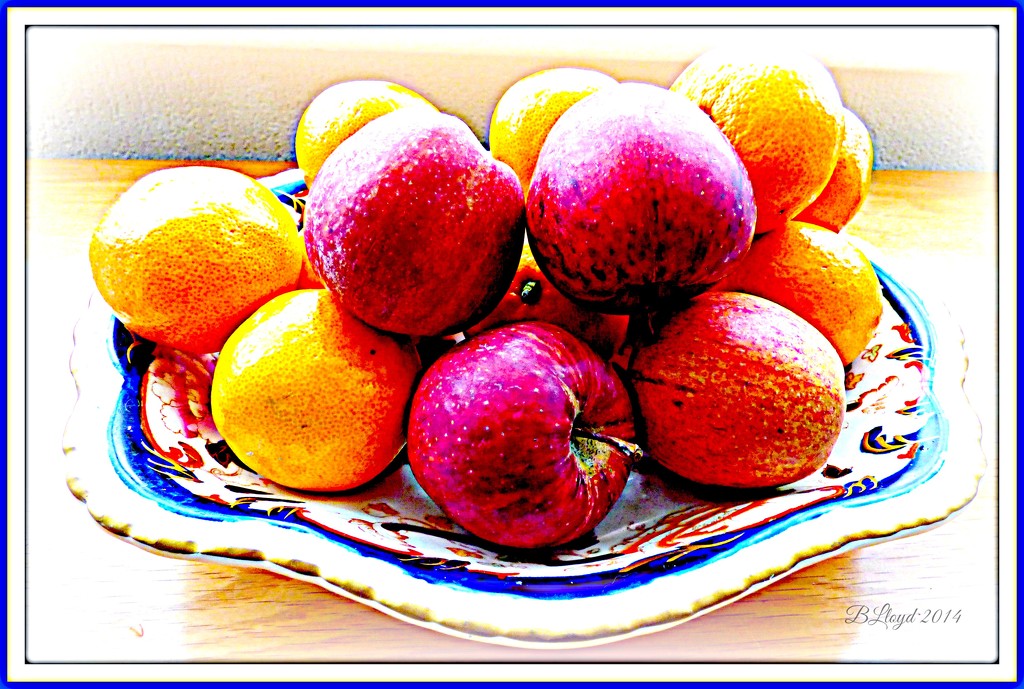 Bowl of fruit  by beryl
