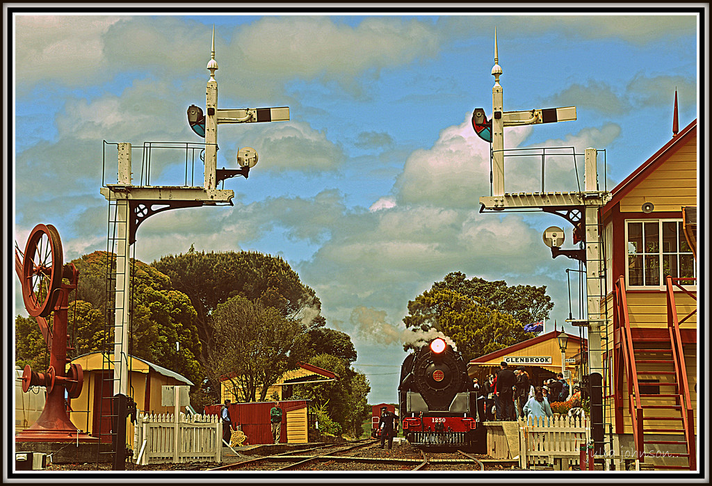 Glenbrook  Vintage Railway.. by julzmaioro