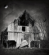 29th Oct 2014 - Haunted Barn..........yes indeed!