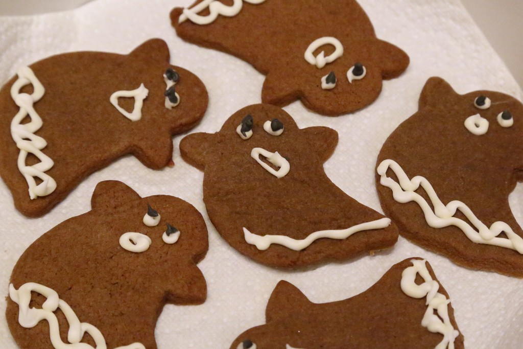 Gingerbread Ghosts by nicolaeastwood