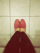 30th Oct 2014 - Red shoefie