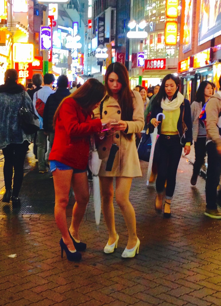 The girls of Shibuya.  by cocobella