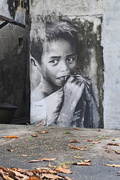 2nd Nov 2014 - Wall art famine awareness
