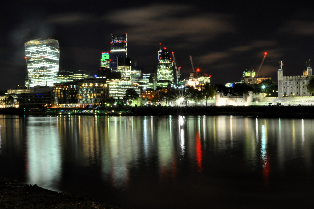 London Lights by andycoleborn
