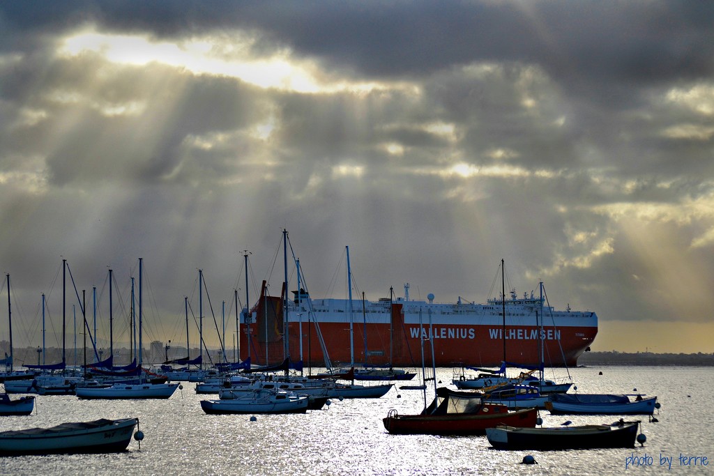 Big ships, little boats & God's rays by teodw