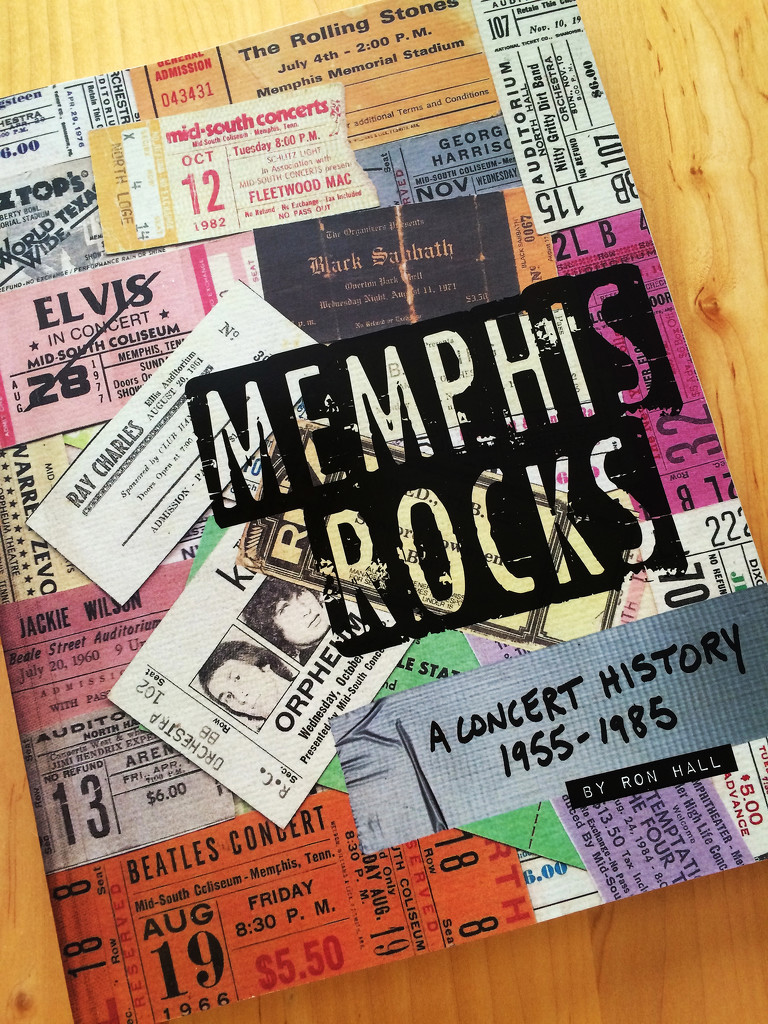 Memphis Rocks! by yogiw
