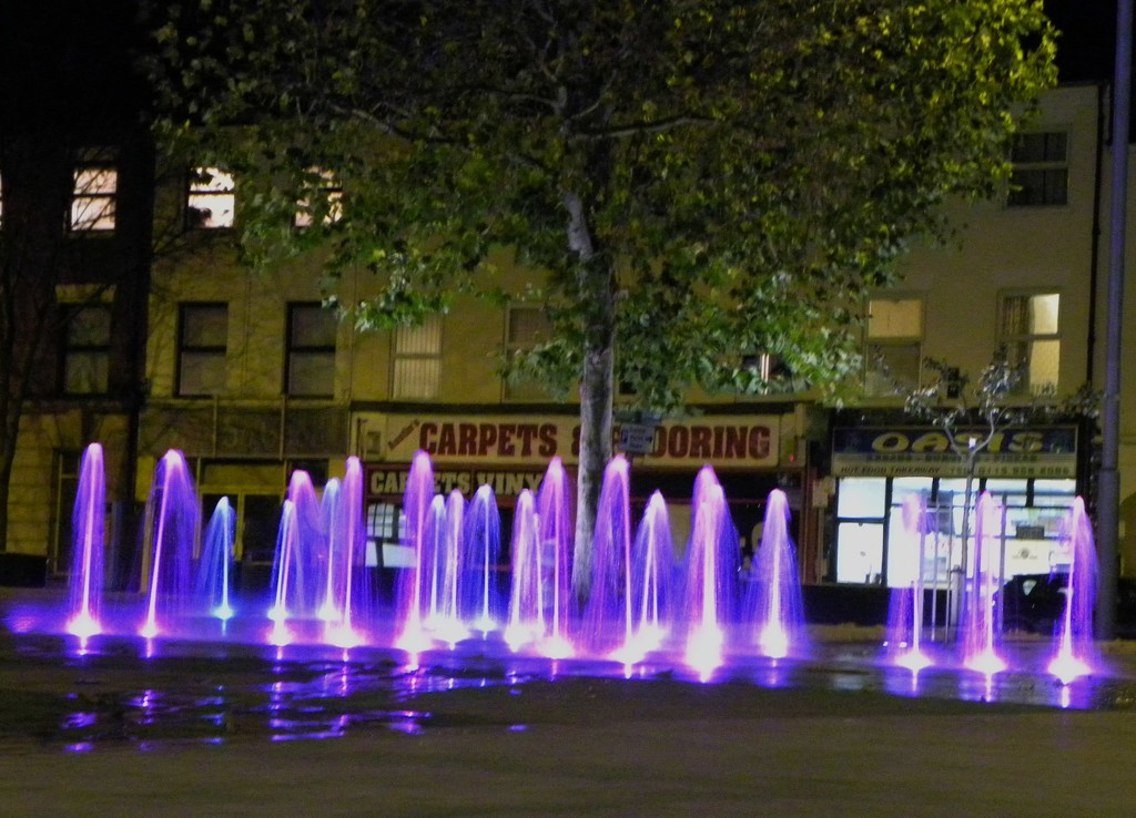 Fountain by oldjosh