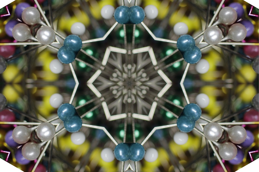 Kaleidoscope by bizziebeeme